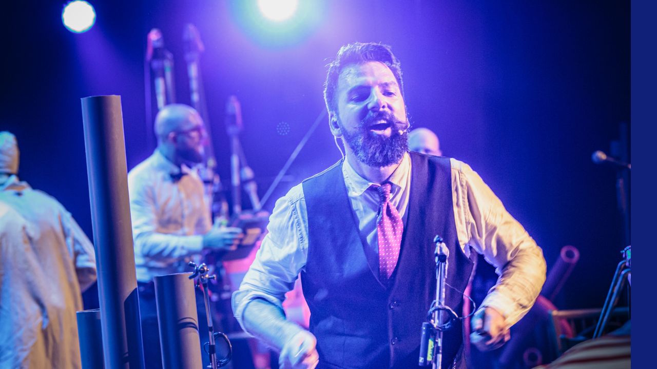 Les Fo'plafonds spectacle famille près de Lille au Colisée de Roubaix.jpg