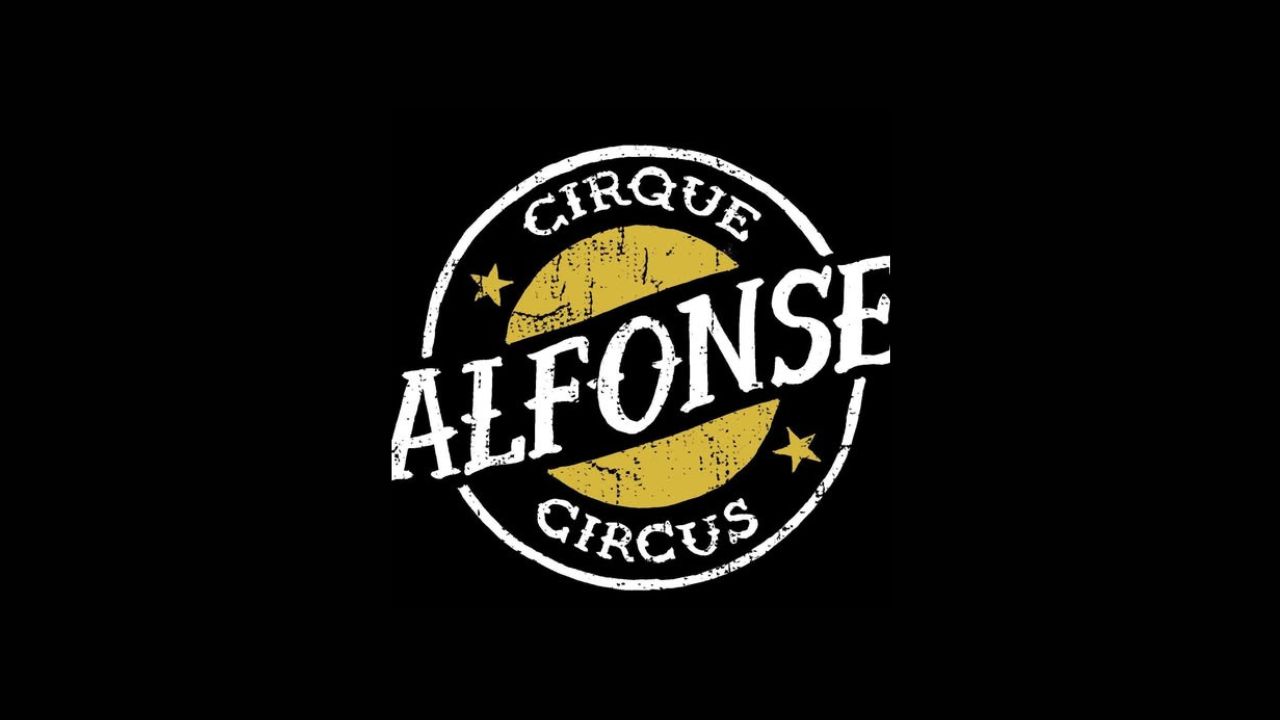 Le cirque contemporain québécois Alfonse au Colisée de Roubaix près de Lille.jpg