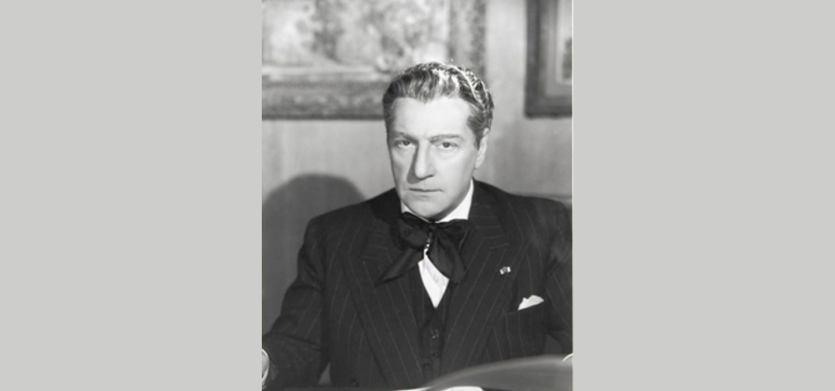 Sacha Guitry DR.jpg