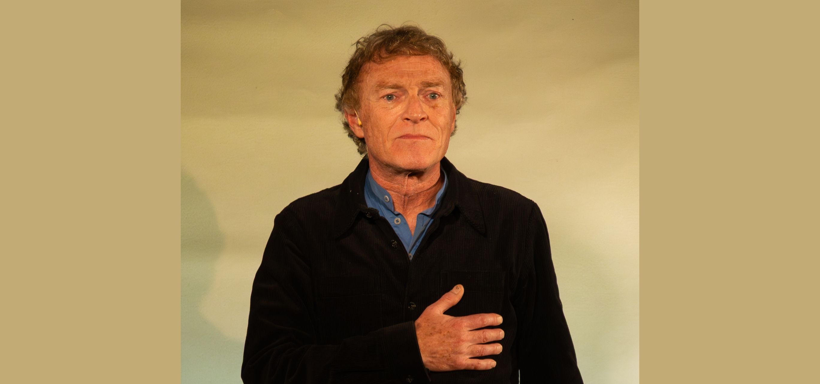 Christophe Hondelatte DR.jpg