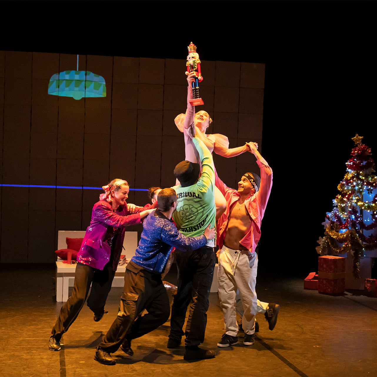 20230208_Casse noisette-Blanca Li_1.jpg