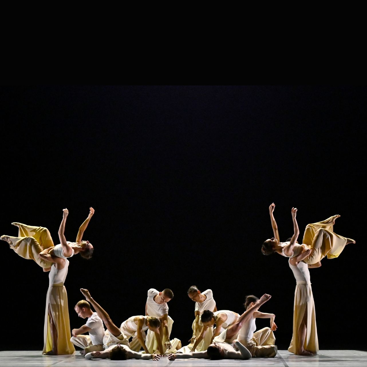 Colisée de Roubaix PRELJOCAJ @ MAXIME GUERVILLE.jpg