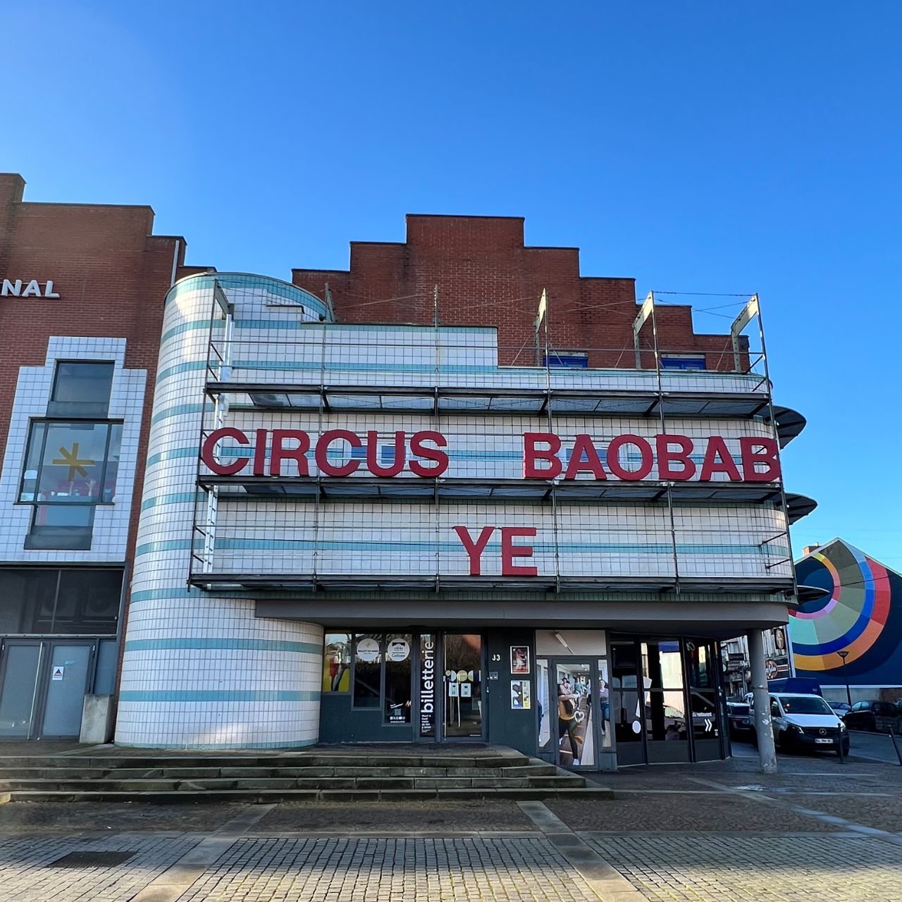 Circus Baobab Colisee Roubaix .jpg