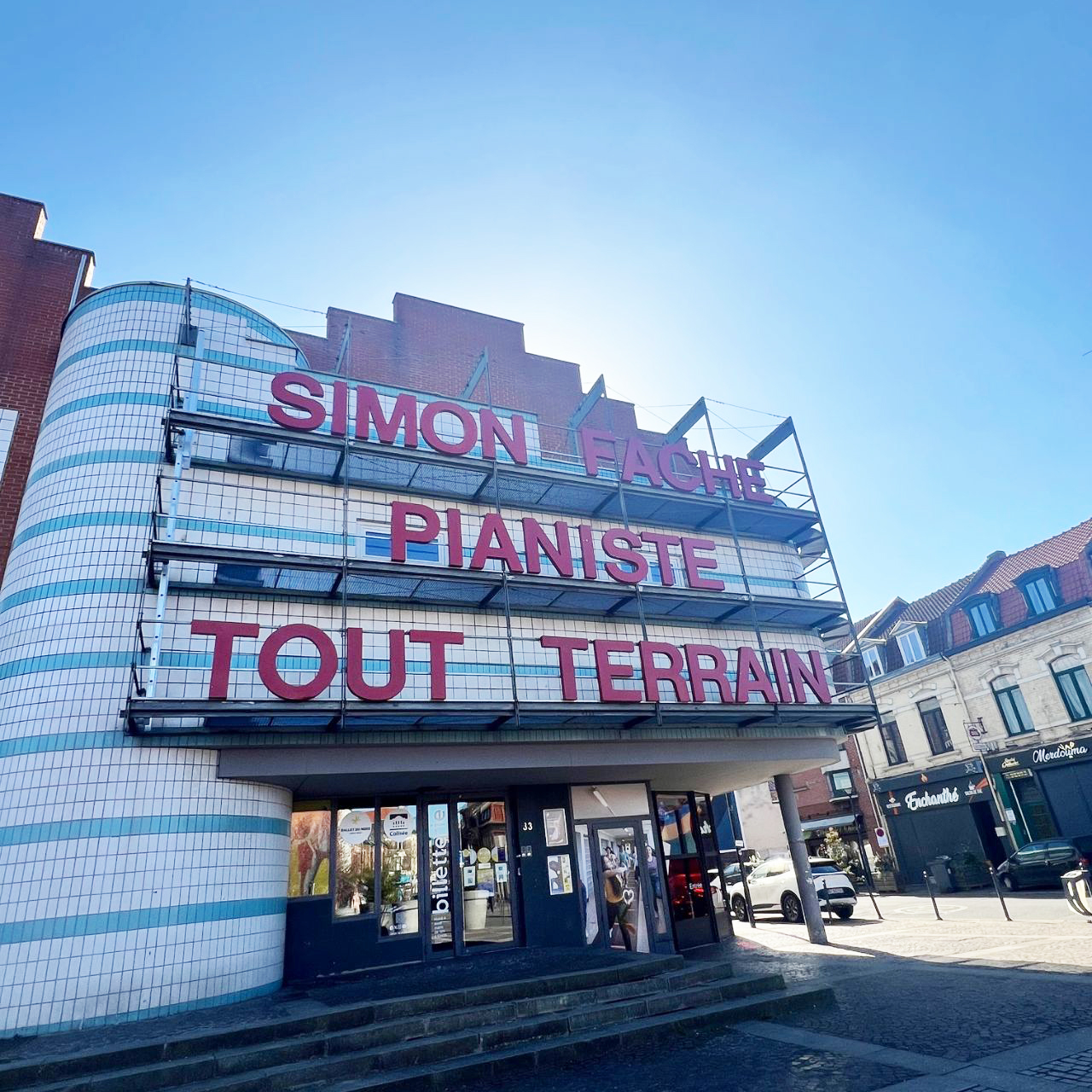 Simon Fache anniversaire au Colisee de Roubaix.jpg