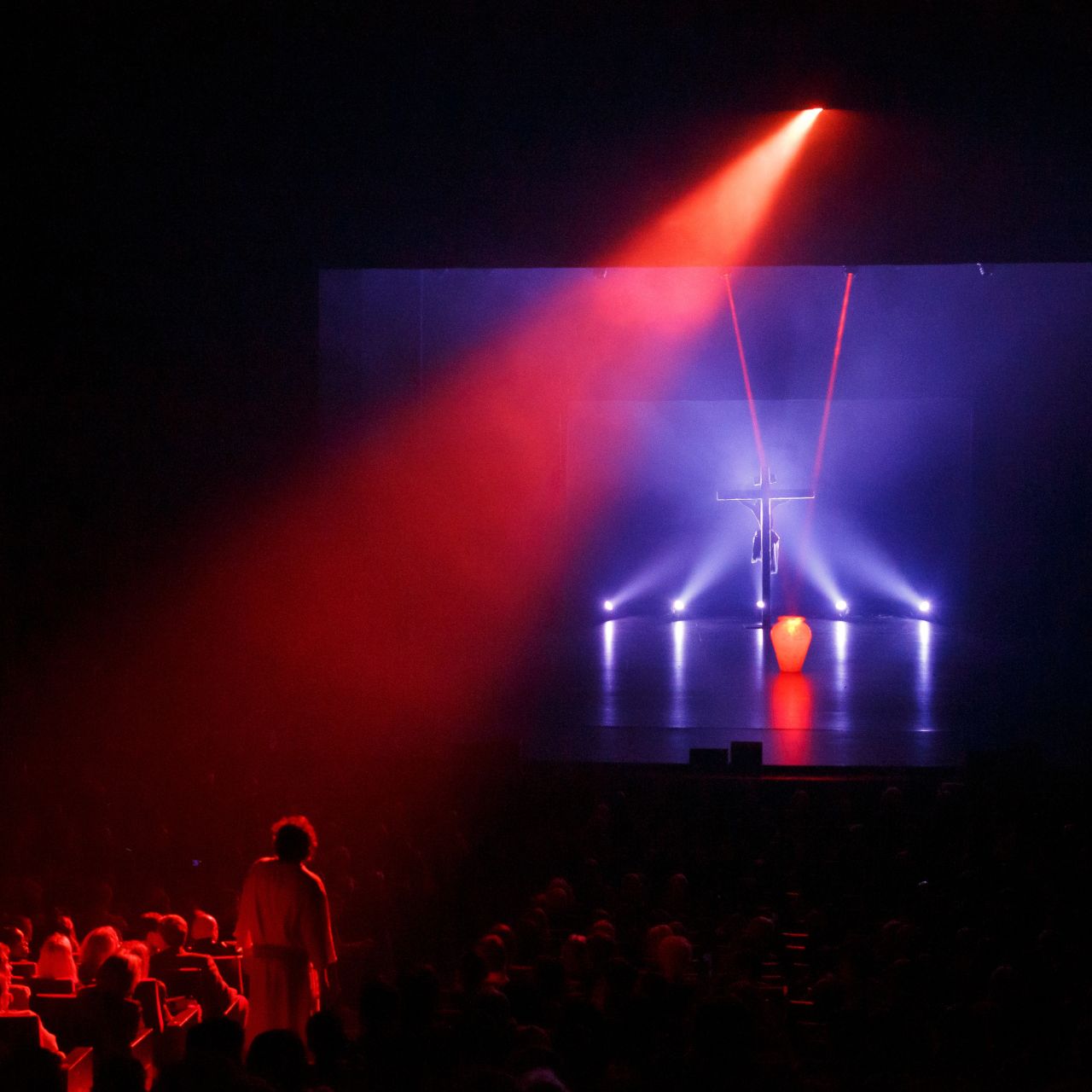 Yeshoua, Amour est son nom au Colisée théâtre de Roubaix près de Lille-17.jpg