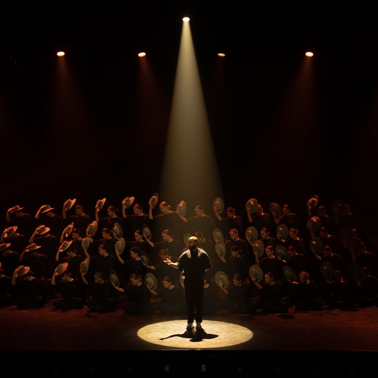 Murmuration Level 2 au Colisee de Roubaix près de Lille8.jpg