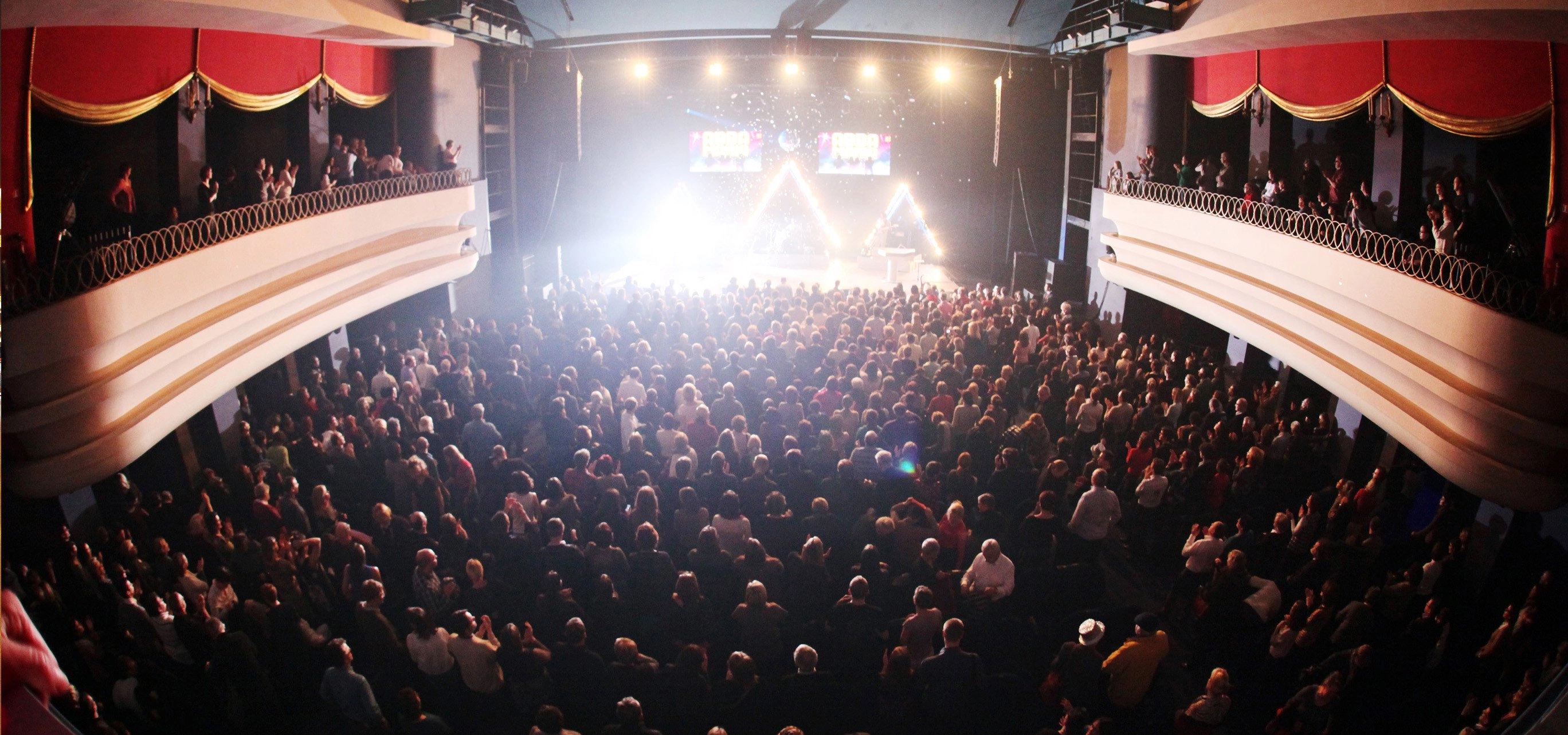imitateur sur scène